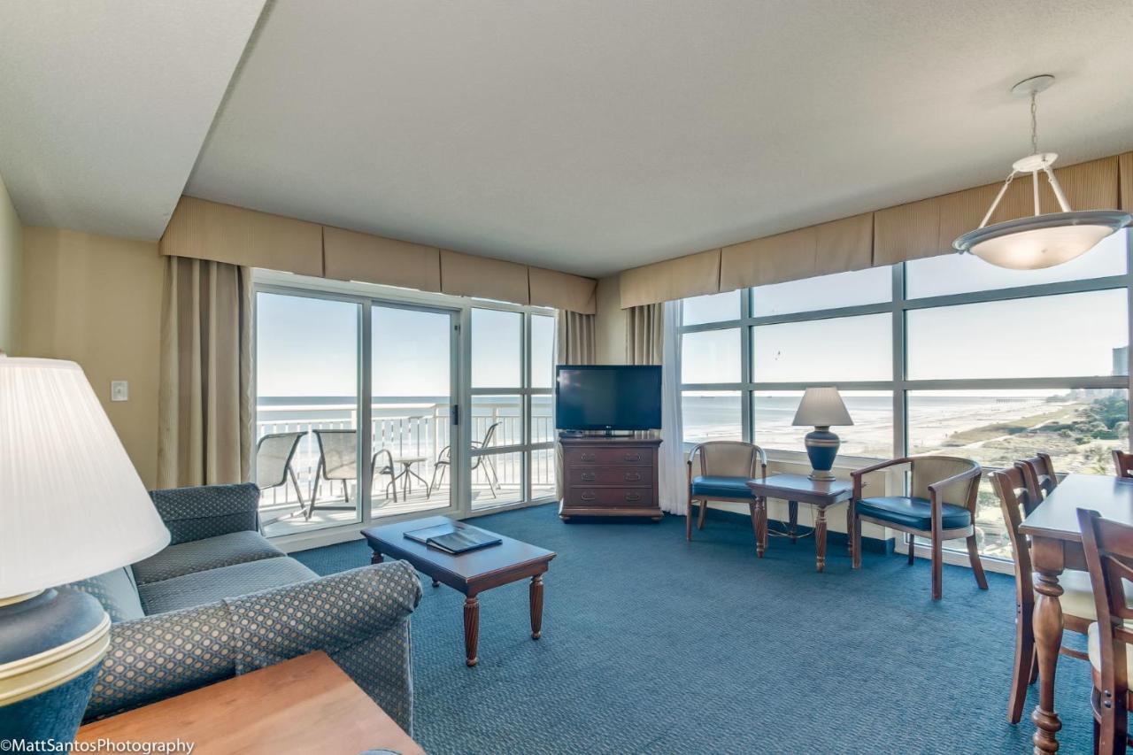Corner Glass Oceanfront Unit With Spectacular Views Apartment *