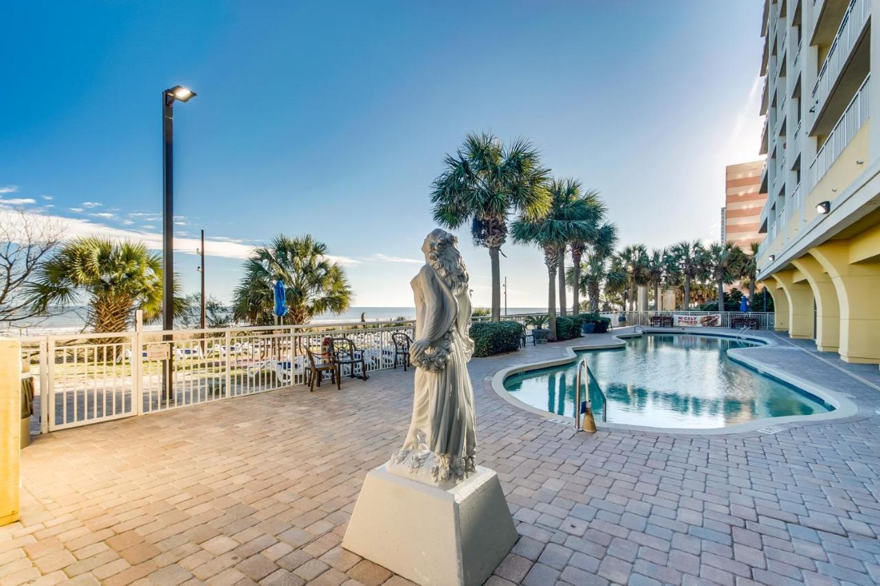 Oceanfront Camelot By The Sea Aparthotel 4*