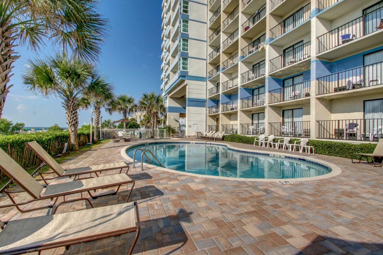 Corner Glass Oceanfront Unit With Spectacular Views