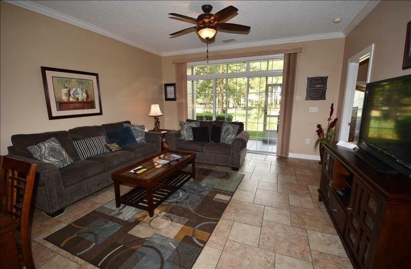 Apartment 412 Cypress Bend
