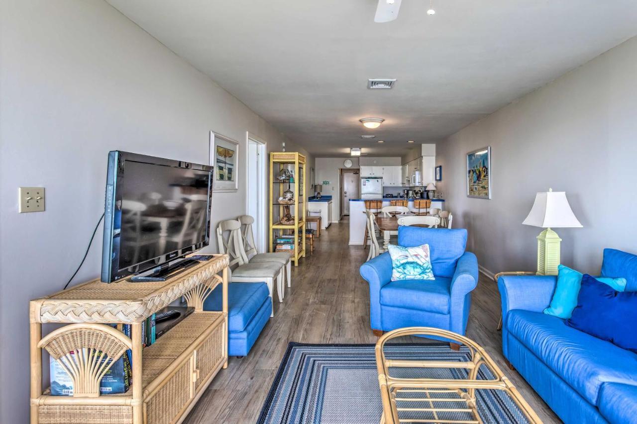 Bright Beachy With Boardwalk Access And Patio! Apartment Myrtle Beach