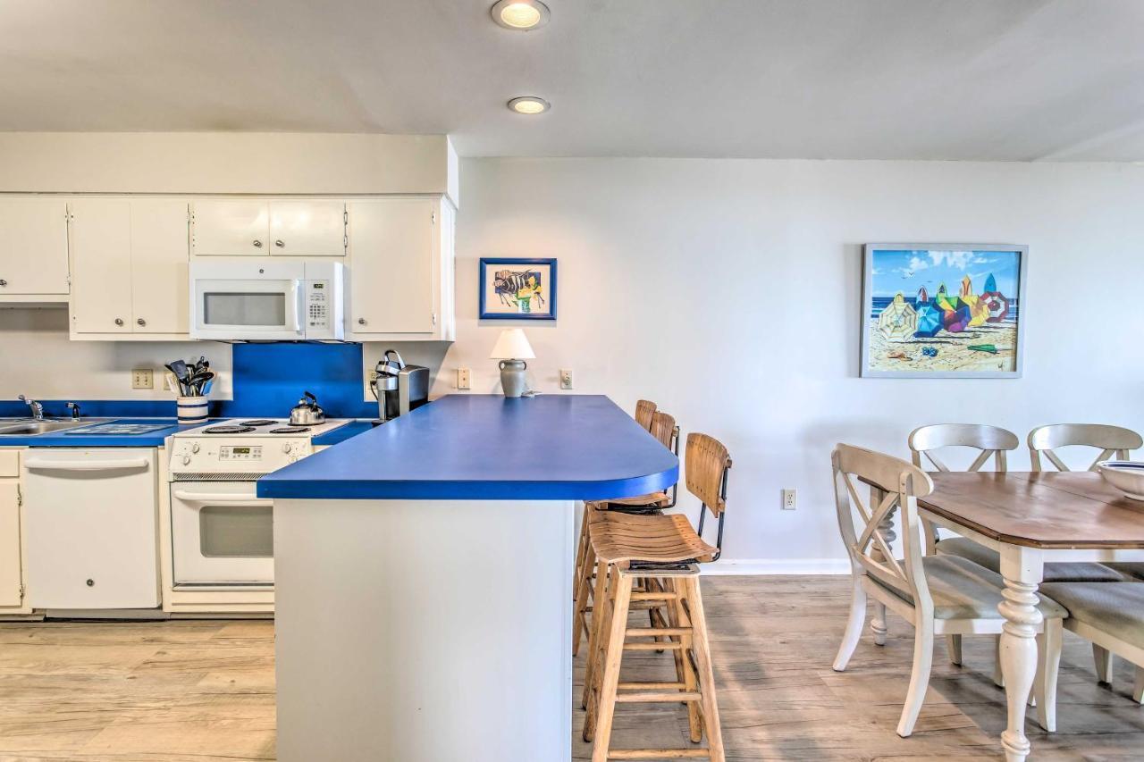 Apartment Bright Beachy With Boardwalk Access And Patio! Myrtle Beach