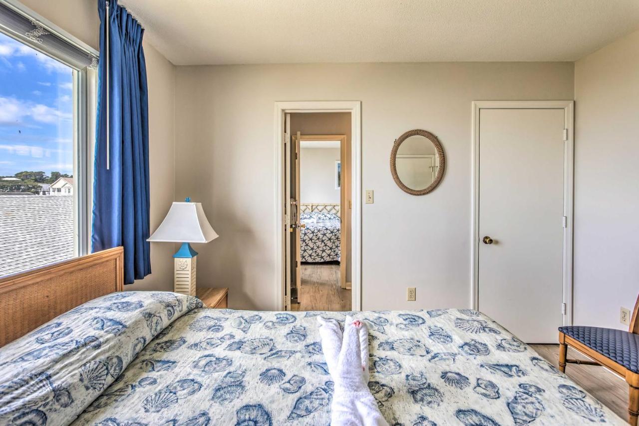 Bright Beachy With Boardwalk Access And Patio! Apartment