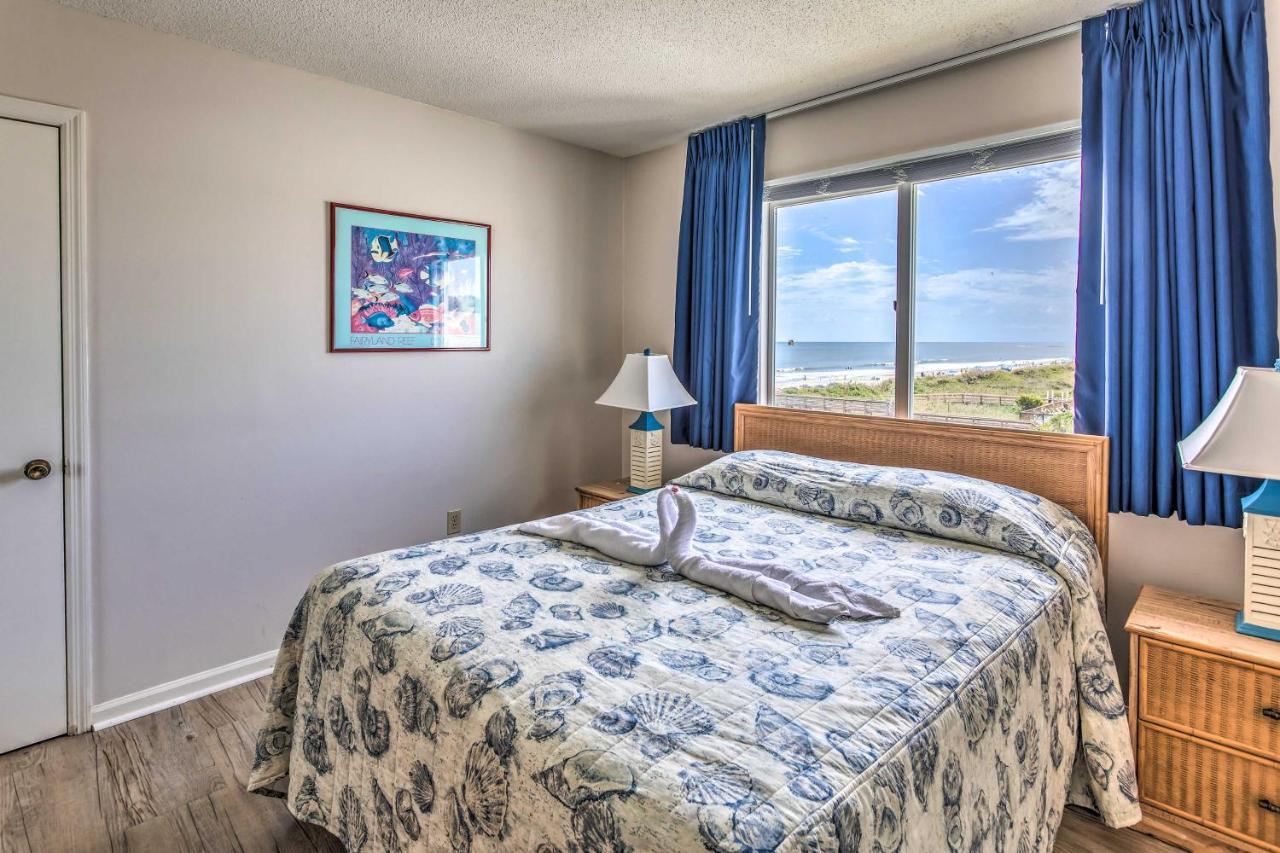 Apartment Bright Beachy With Boardwalk Access And Patio!