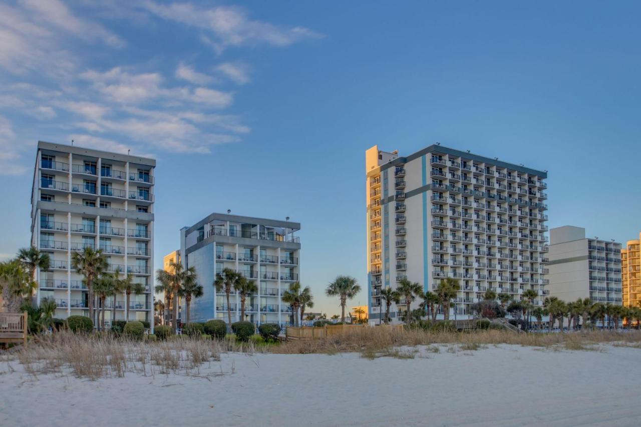 Boardwalk Beachfront By Hosteeva *