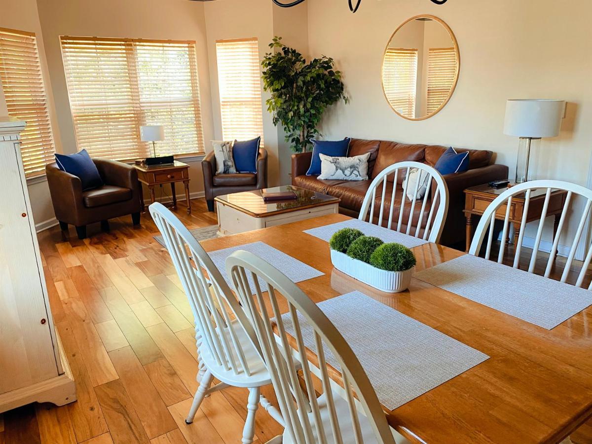 Two-bedroom Vacation Apartment Myrtle Beach