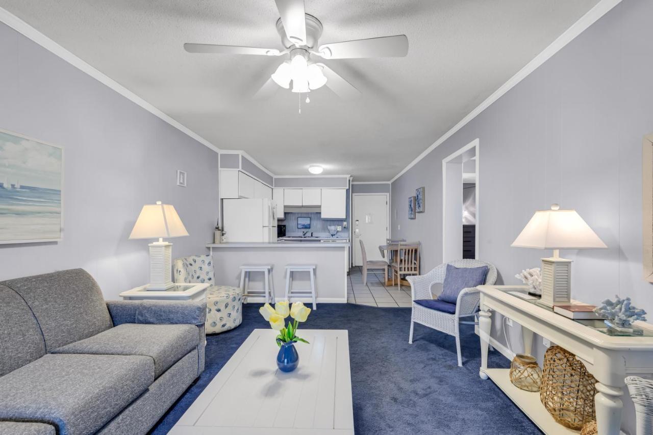 Walking Distance To The Ocean Forest Apartment