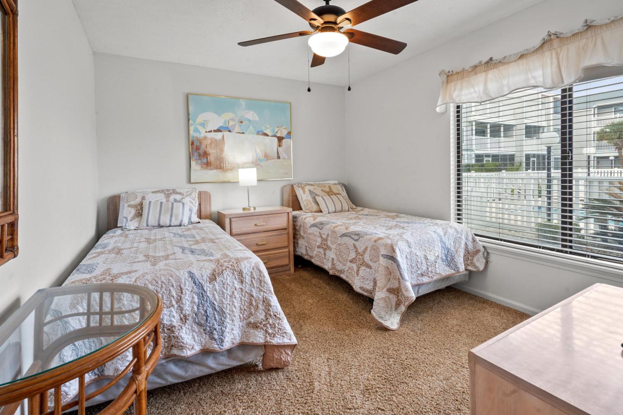 Sea Cloisters 105d Apartment *