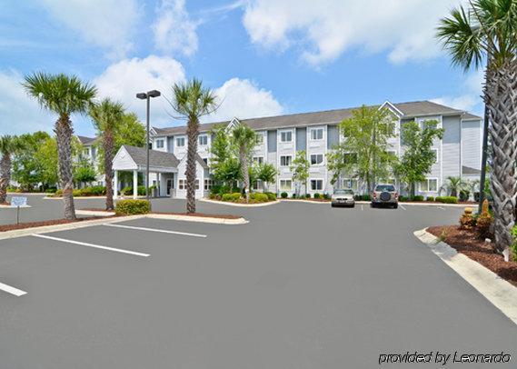 Quality & Myrtle Near Outlets Hotel