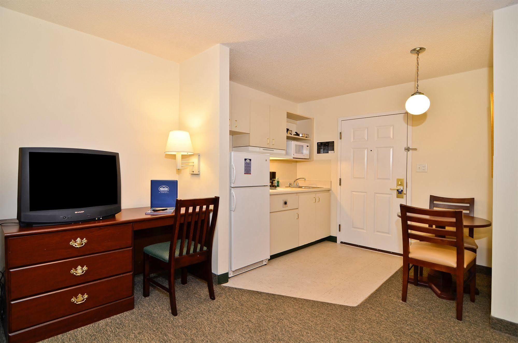 6 Myrtle Beach, Sc 2*